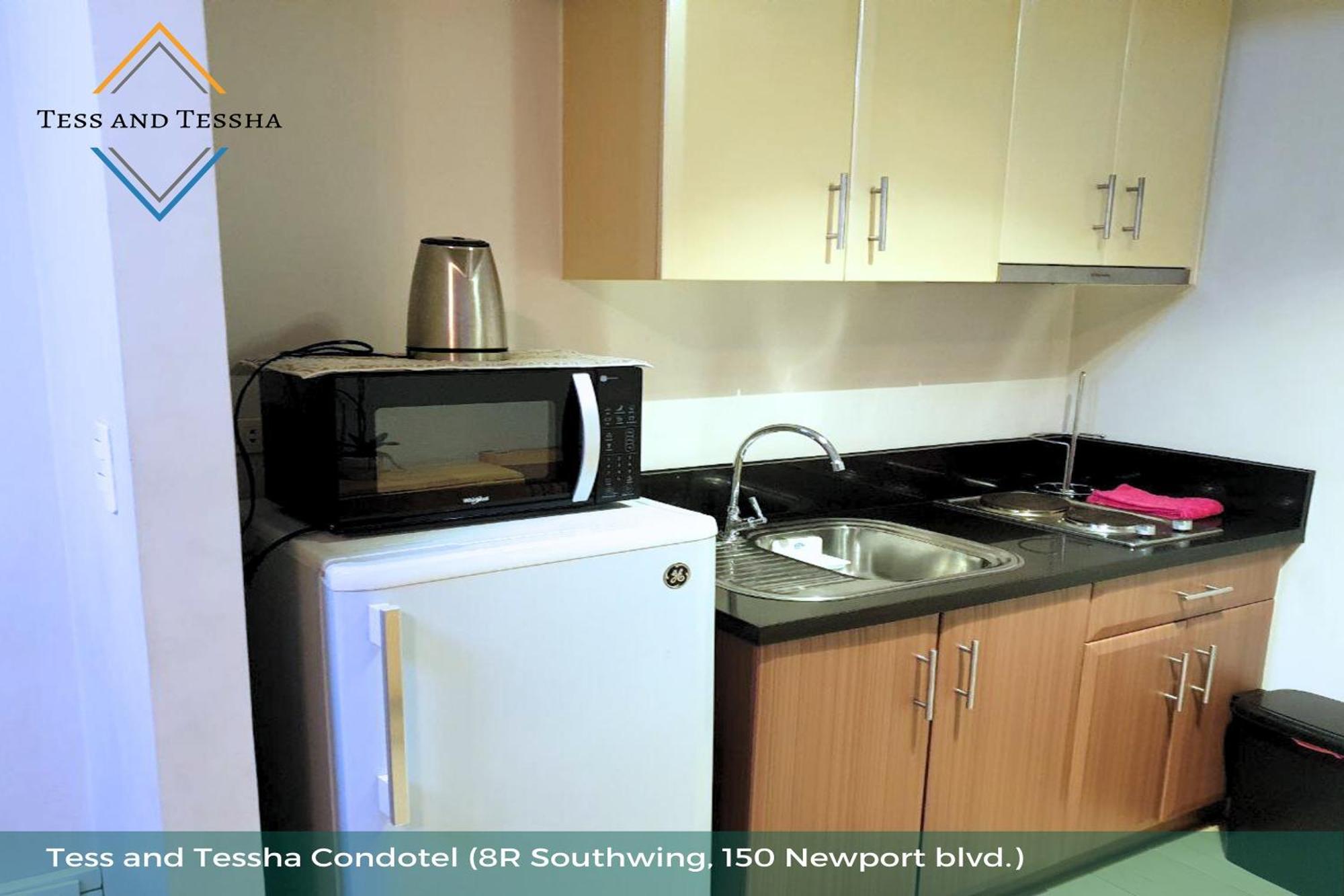Tess And Tessha Condotel Near T3 Airport Manila Exterior foto