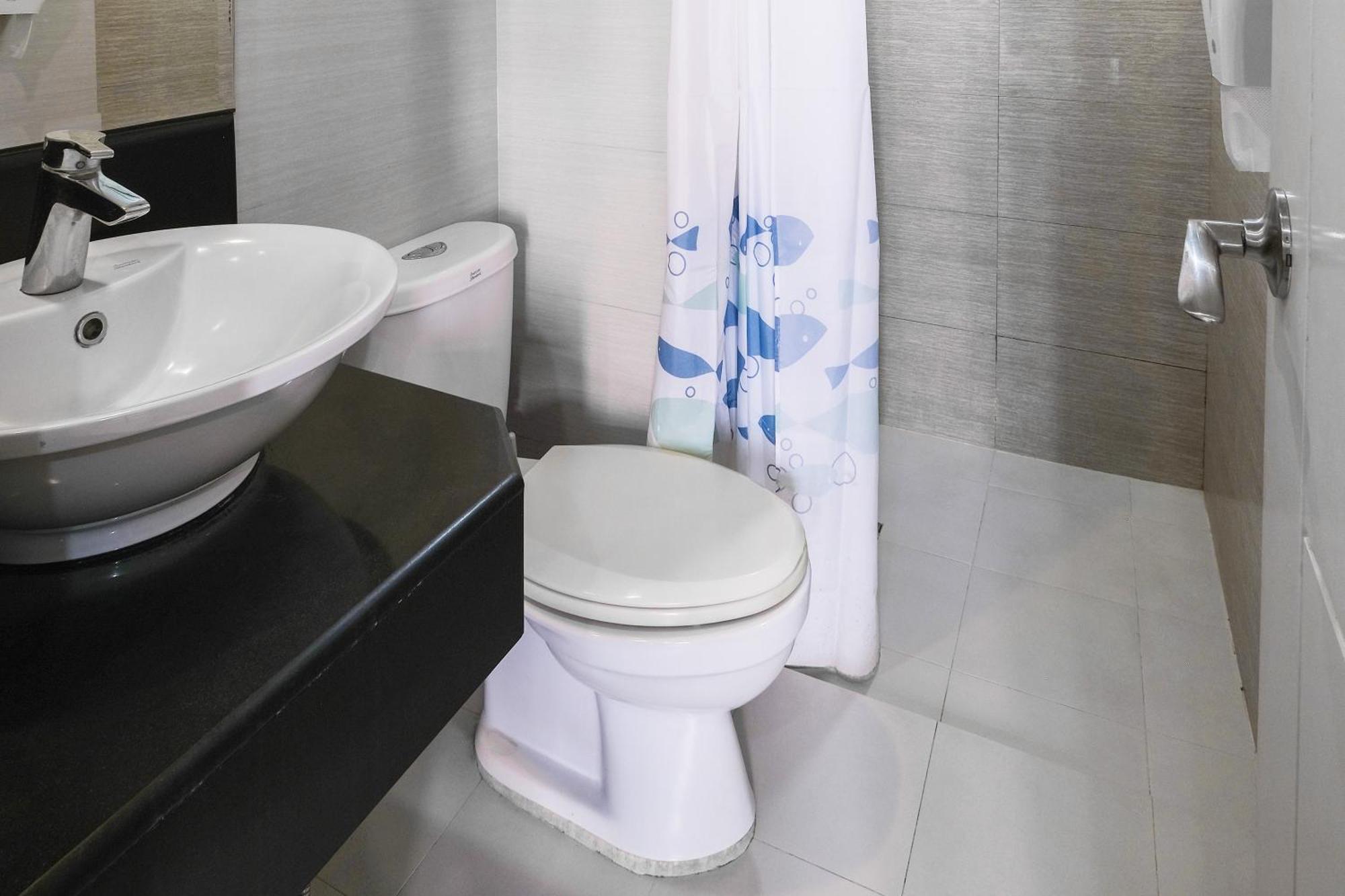 Tess And Tessha Condotel Near T3 Airport Manila Exterior foto